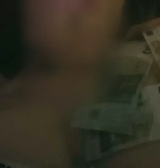 Lara, 29