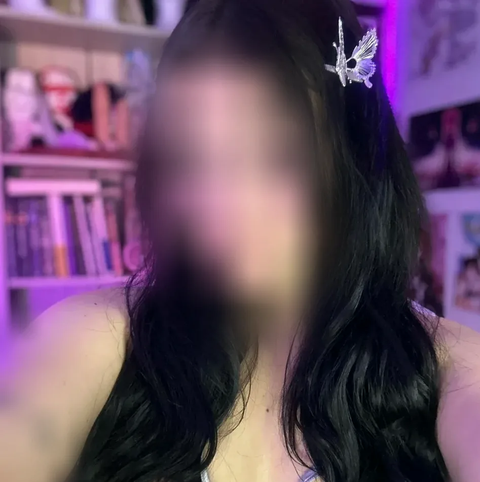 Paige, 26